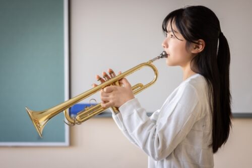 【福岡】部活動と学業の両立で疲労がたまった高校生の頭痛について